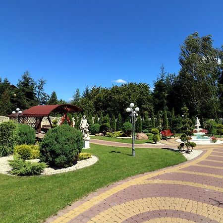 Pokoje Goscinne Anna Airport Modlin Nowy Dwór Mazowiecki Exterior foto